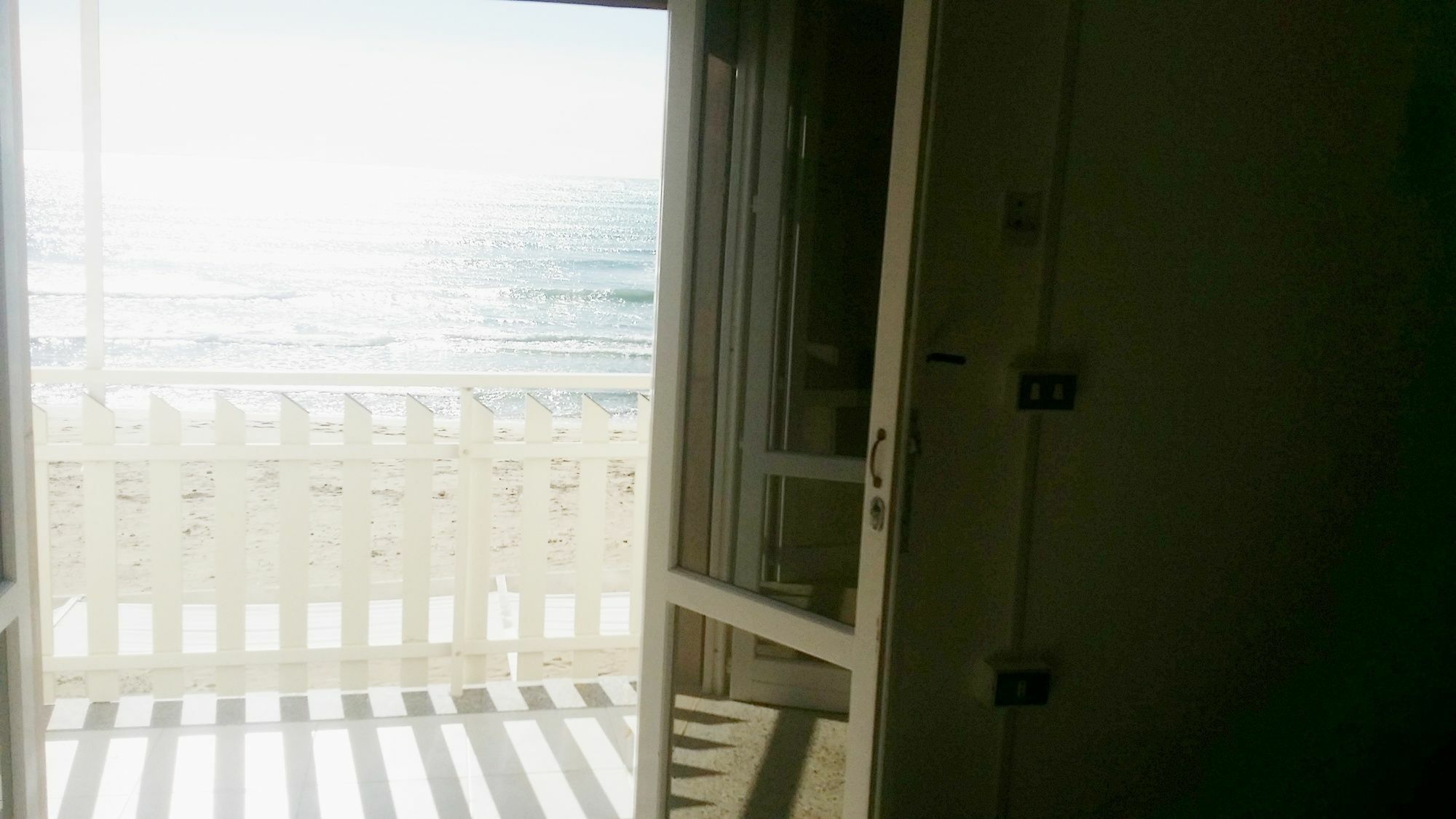Torre Lapillo Beach 切萨雷奥港 外观 照片